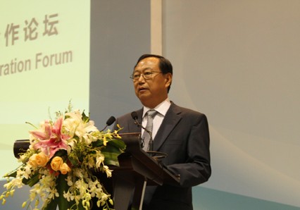 Q혲